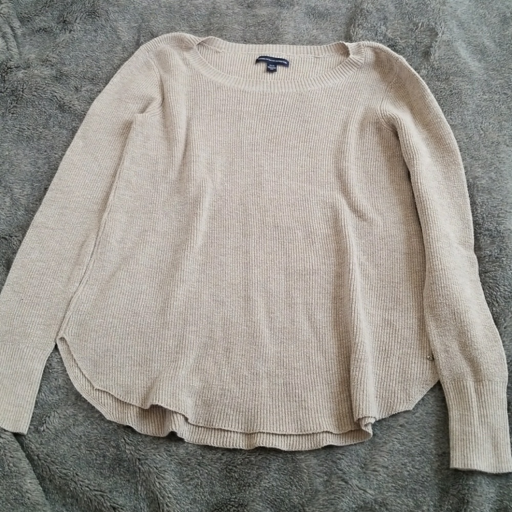 American eagle sweater